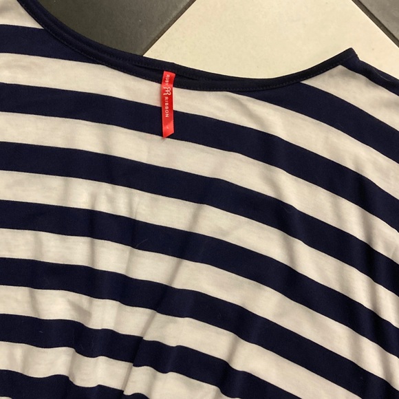 2/$15 TWO Ruby Ribbon Tops - Picture 6 of 6